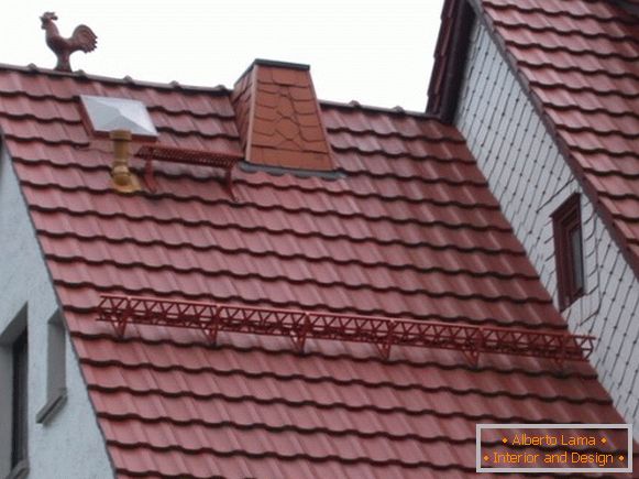 Пристрій даху з металочерепиці фото 2
