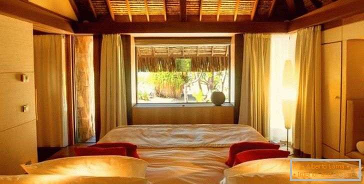 Дизайн спальни в отеле The Brando
