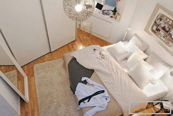 Дизайн спальні в ультра білому кольорі