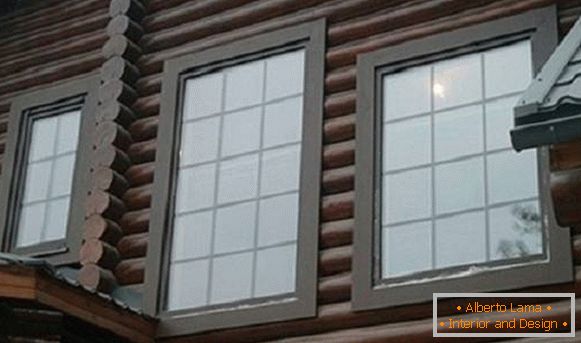 Красиві лиштви на вікна в дерев'яному будинку, фото 10