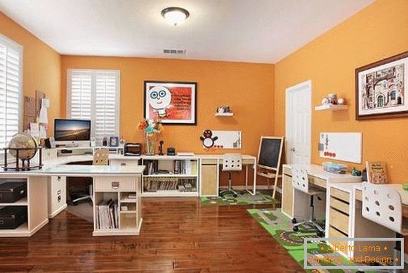 помаранчеві-стіни-домашній-офіс