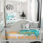 Бірюзовий колір в інтер'єрі спальні