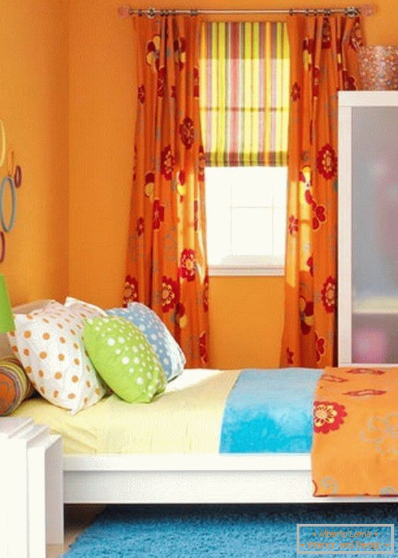 Помаранчевий колір в інтер'єрі дитячої кімнати