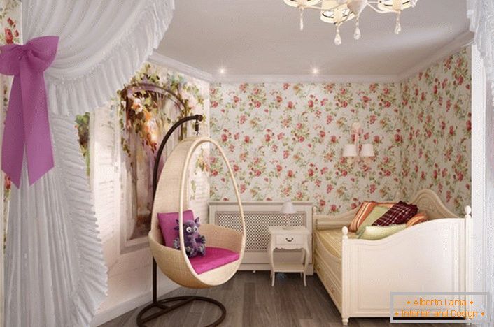 Мила дитяча спальня в стилі кантрі для дівчинки.