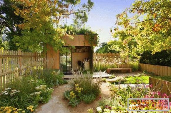 Дизайн саду в недоглянутою занедбаному стилі 2016
