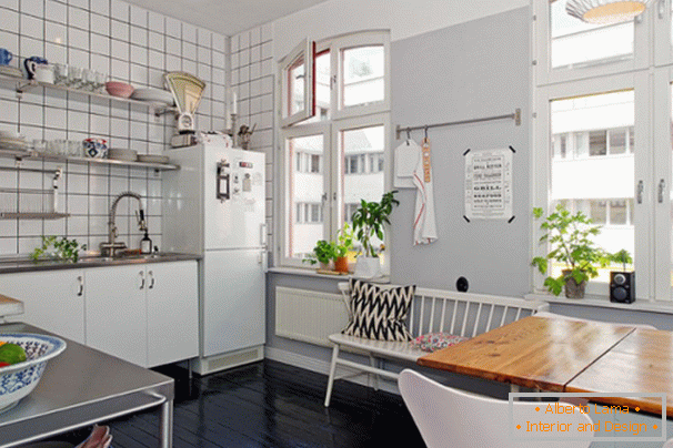 Кухня невеликої квартири в Стокгольмі