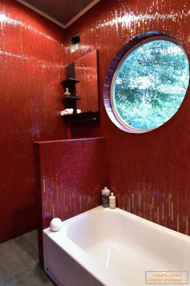 Дизайн інтер'єру маленького будинку: фото. Яркие стены в ванной