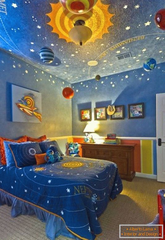Фантастична космічна дитяча кімната