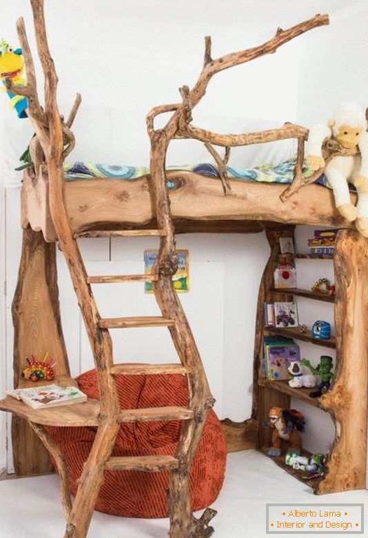 Саморобна дитячі меблі з дерева