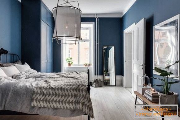 Фото спальні в сучасному стилі і синьому кольорі
