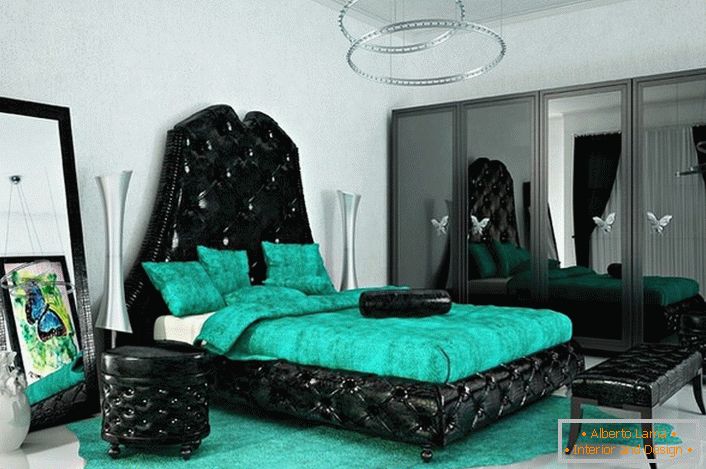 Яскраві, помітні кольори для стилю арт-деко. Смарагдовий колір гармонійно перегукується з чорним. Ідеальний варіант спальні для творчої особистості.
