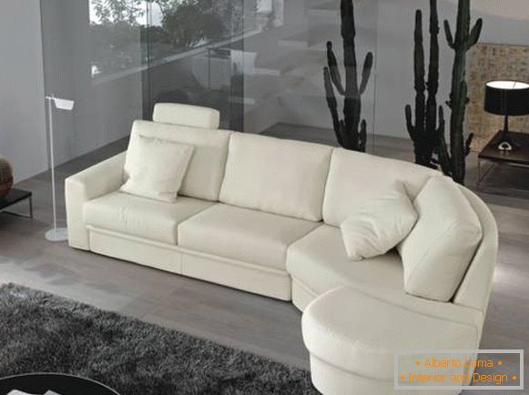 М'який кутовий диван - фото в білому кольорі