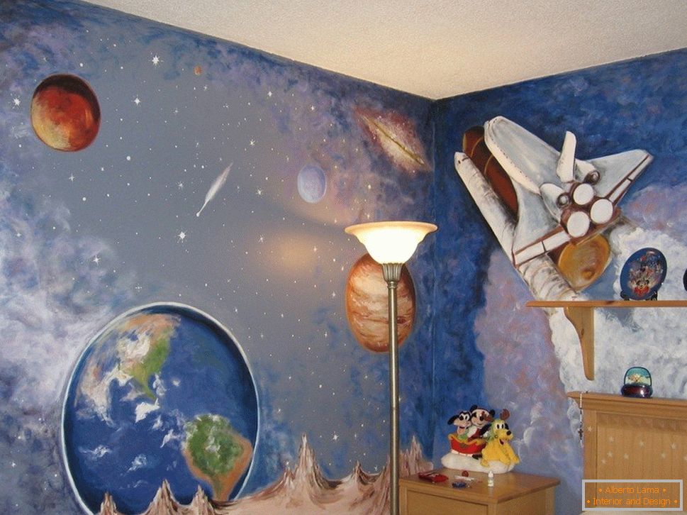Вид космосу на стінах дитячої